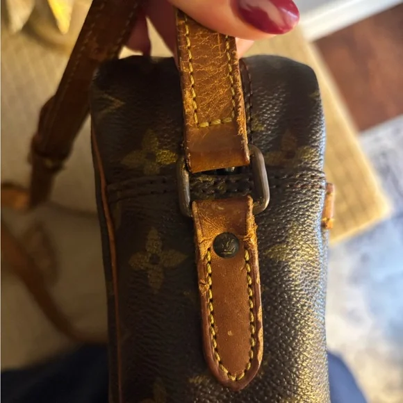 Luxury Brown Monogram Crossbody Bag - Picture 8 of 10
